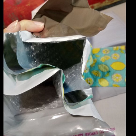 Bubble Mailers 5*8", 4*8", Poly Mailers, White / Green - Picture 3 of 3